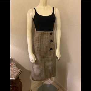 Gorgeous plaid long skirt